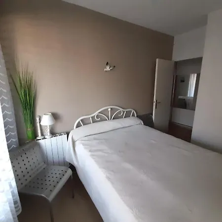 Апартаменты T3 Centre Avec Parking, Vue Bassin, Proches Commerces - Fr-1-319-449 *